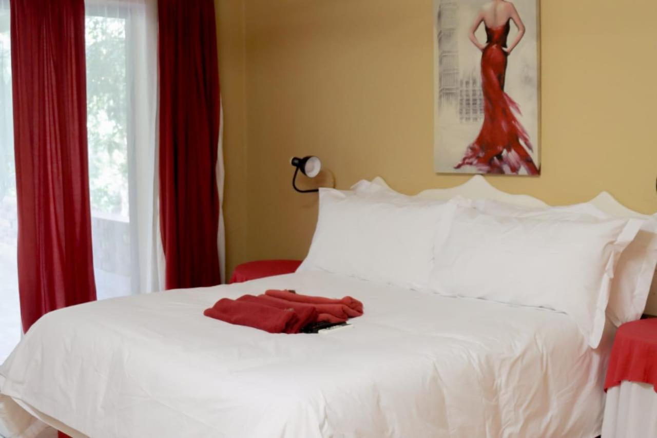 The Ultimate Lodge Louis Trichardt Bagian luar foto