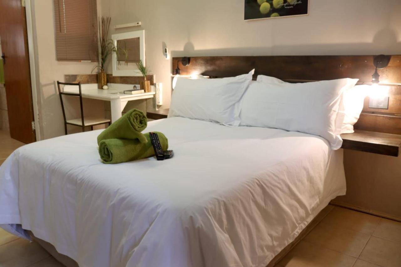 The Ultimate Lodge Louis Trichardt Bagian luar foto