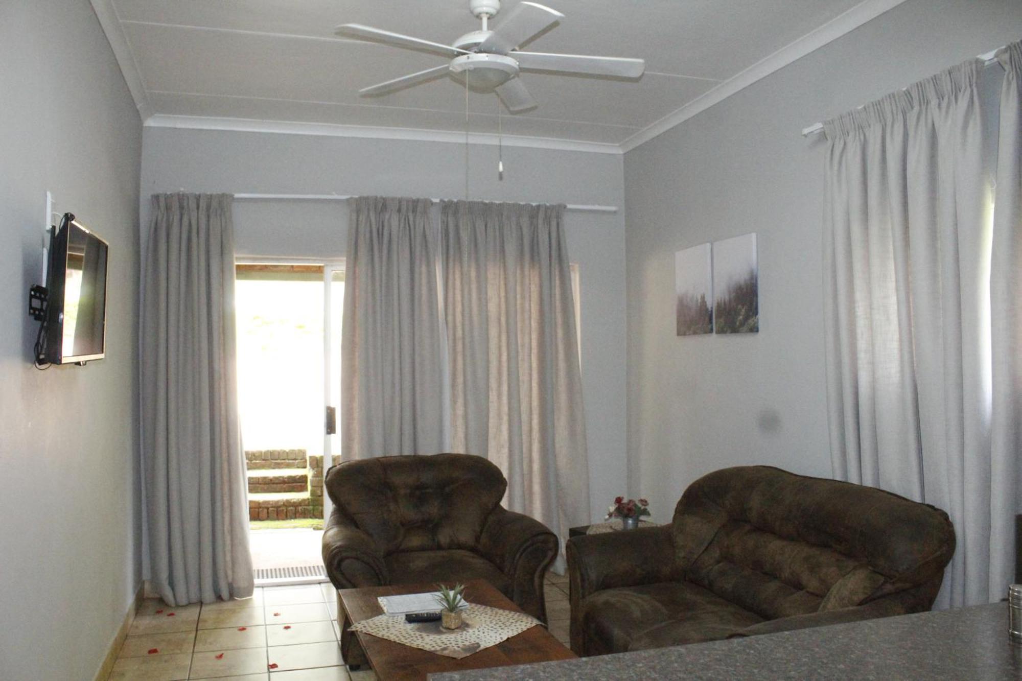 The Ultimate Lodge Louis Trichardt Bagian luar foto