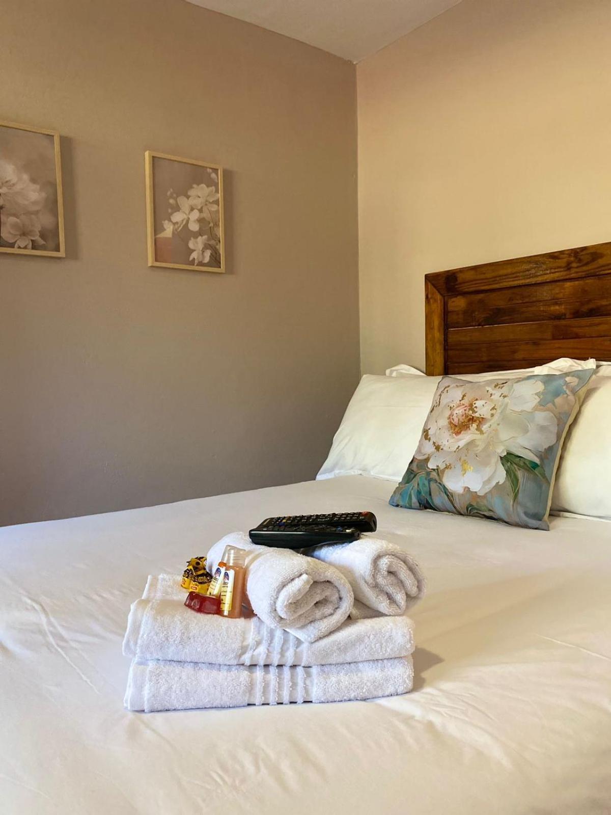 The Ultimate Lodge Louis Trichardt Bagian luar foto