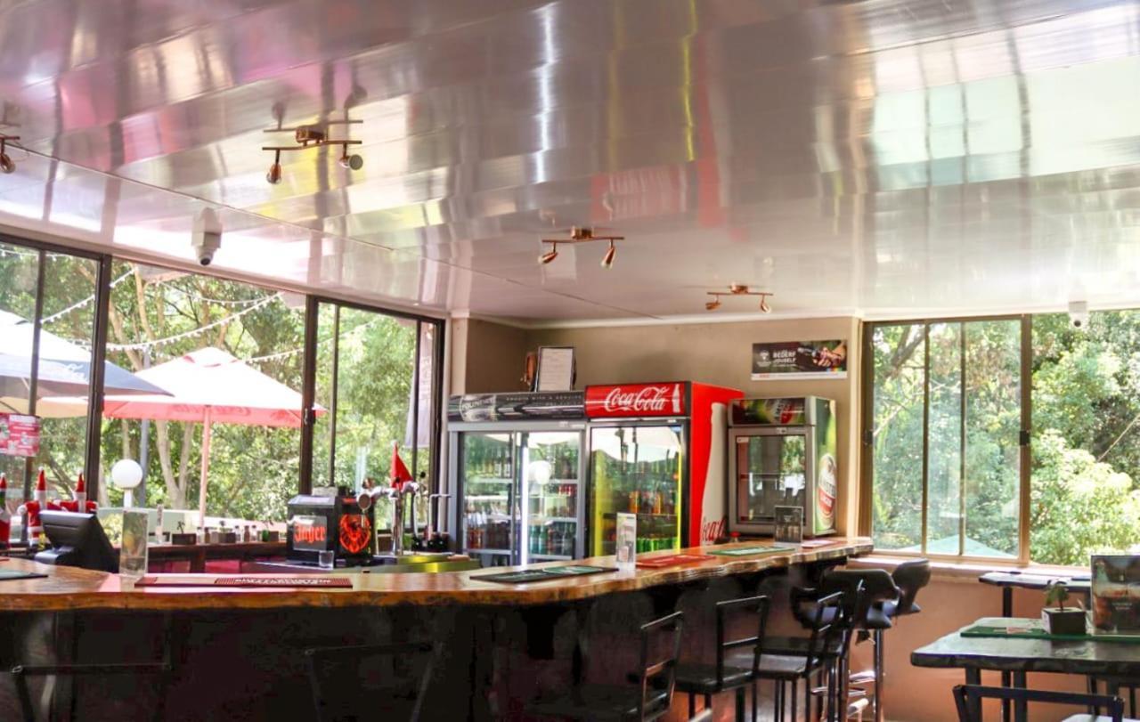 The Ultimate Lodge Louis Trichardt Bagian luar foto