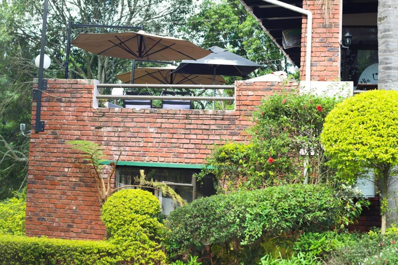 The Ultimate Lodge Louis Trichardt Bagian luar foto