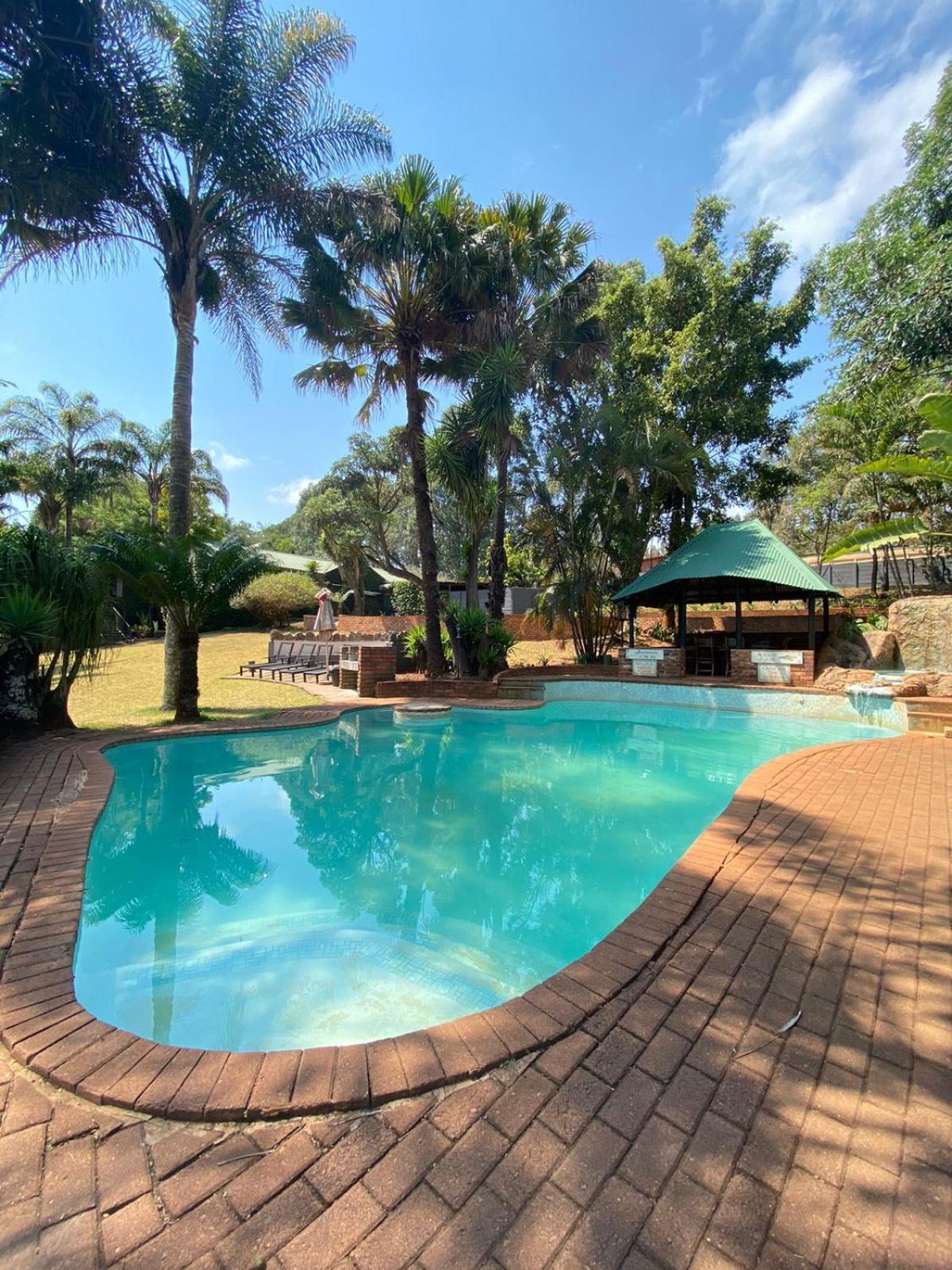 The Ultimate Lodge Louis Trichardt Bagian luar foto