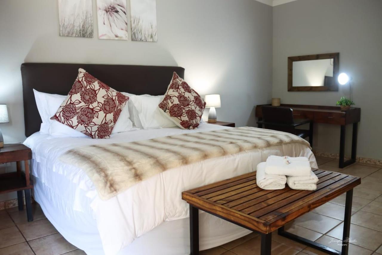 The Ultimate Lodge Louis Trichardt Bagian luar foto