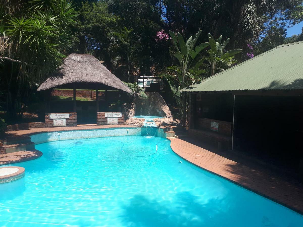 The Ultimate Lodge Louis Trichardt Bagian luar foto